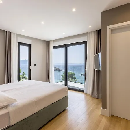 Luce Peljesac Villa